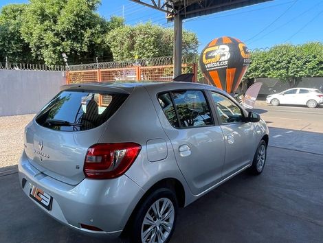 Renault SANDERO Expression EasyR Flex 1.6 16V 5p