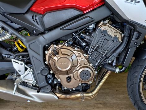 HONDA CB 650R