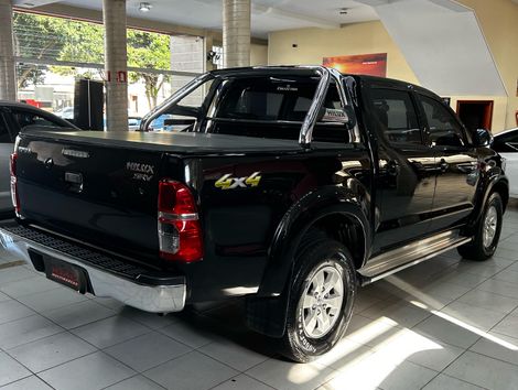 Toyota Hilux CD SRV 4x4 2.7 Flex 16V Aut.