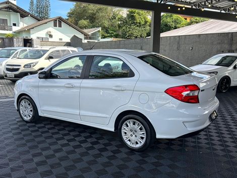 Ford Ka 1.5 Sedan SE Plus 12V Flex 4p Aut.