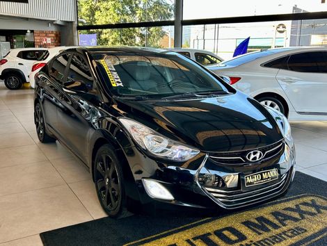 Hyundai Elantra GLS 1.8 16V Aut.