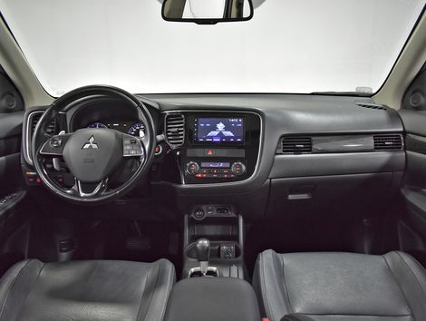 Mitsubishi OUTLANDER 2.2 165cv Diesel Aut.