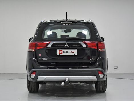 Mitsubishi OUTLANDER 2.2 165cv Diesel Aut.