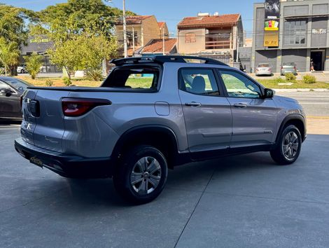 Fiat Toro Freedom 1.8 16V Flex Aut.