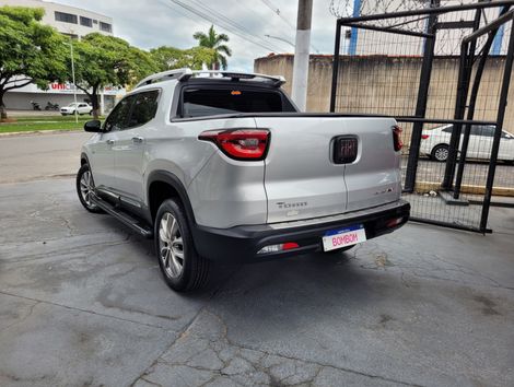Fiat Toro Volcano 2.0 16V 4x4 TB Diesel Aut.