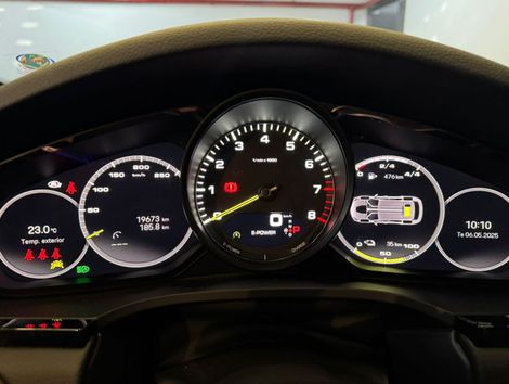 Porsche Cayenne E-Hybrid 3.0 V6 462cv