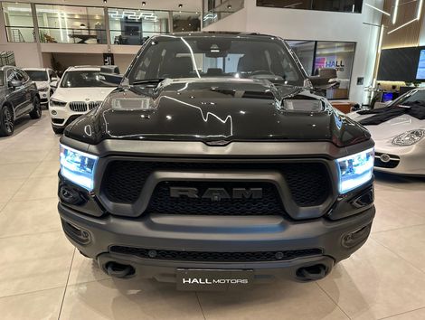 RAM 1500 REBEL 5.7 HEMI CD V8 4x4 Aut.