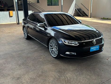 VolksWagen Passat Highline 2.0 TSI 220cv Tip.