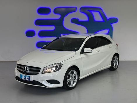Mercedes Classe A 200 1.6 TB 16V Urban 156cv Aut.