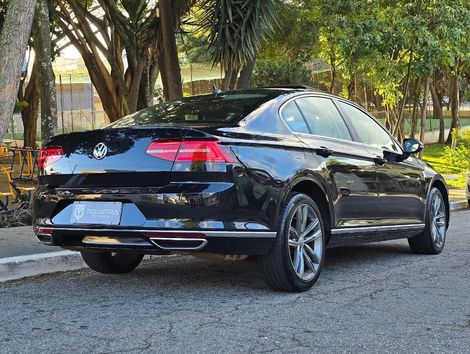 VolksWagen Passat Highline 2.0 TSI 220cv Tip.