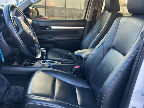 Toyota Hilux CD SRV 4x4 2.8 TDI Diesel Aut.