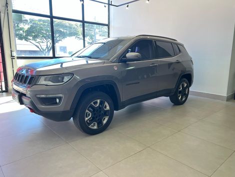 Jeep COMPASS TRAILHAWK 2.0 4x4 Dies. 16V Aut.