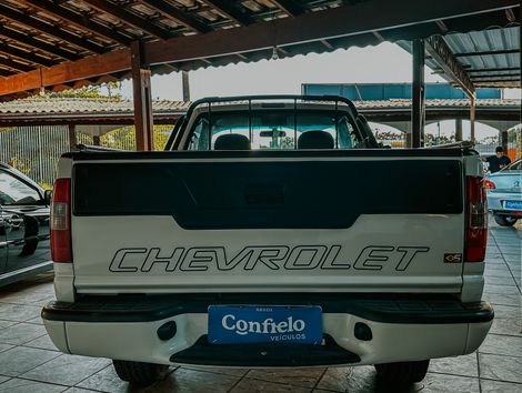 Chevrolet S10 Pick-Up 2.4 MPFI 8v 128cv CD 4p