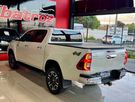 Toyota Hilux CD SRX 4x4 2.8 TDI 16V Diesel Aut.