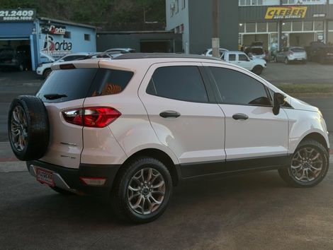 Ford EcoSport FREESTYLE 2.0 16V Flex 5p Aut.