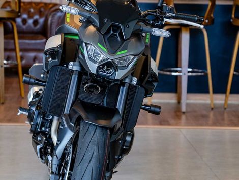 KAWASAKI Z 900