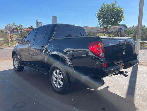 Mitsubishi L200 Triton HLS 2.4 Flex 16V CD Mec.