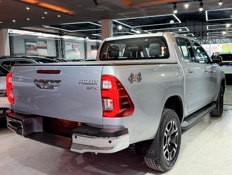 Toyota Hilux CD SRX 4x4 2.8 TDI 16V Diesel Aut.