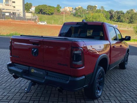RAM 1500 REBEL 5.7 HEMI CD V8 4x4 Aut.