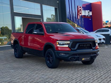 RAM 1500 REBEL 5.7 HEMI CD V8 4x4 Aut.