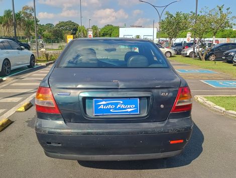 Fiat Siena ELX 1.0 mpi Fire 16v 4p (25 anos)