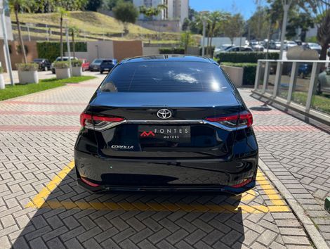 Toyota Corolla GLi 2.0 16V Flex Aut.