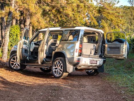 Land Rover Defender 110 2.0 Turbo HSE Si4 Aut.