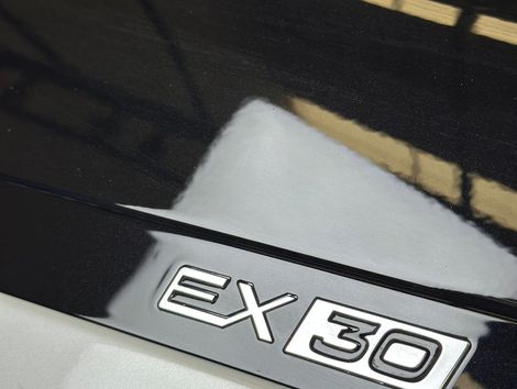 Volvo EX30 E60 Plus (Elétrico)