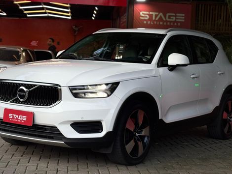 Volvo XC 40 T-5 MOMENTUM 2.0 252cv AWD