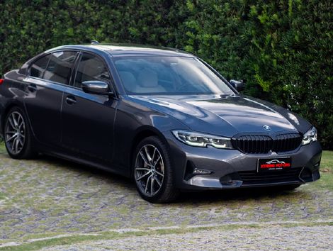 BMW 330i Sport 2.0 TB 16V 4p