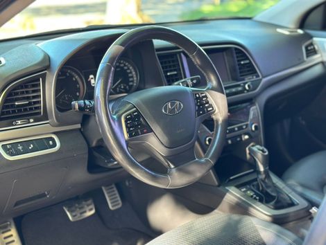 Hyundai Elantra 2.0 16V Flex Aut.