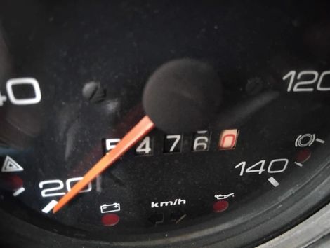 VOLKSWAGEN 1.3 8V GASOLINA 2P MANUAL