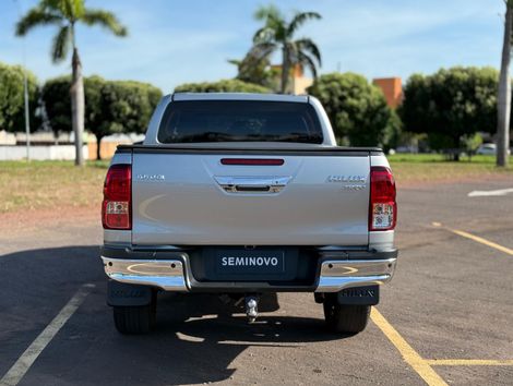 Toyota Hilux CD SRV 4x4 2.8 TDI Diesel Aut.