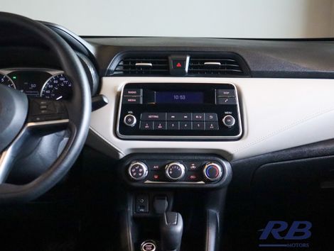 Nissan VERSA Sense 1.6 16V Flex Aut.