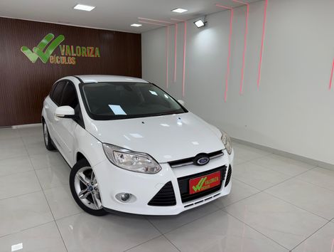 Ford Focus 2.0 16V/SE/SE Plus Flex 5p Aut.