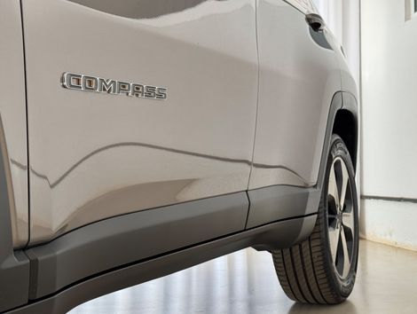 Jeep COMPASS LONGITUDE 2.0 4x4 Dies. 16V Aut.