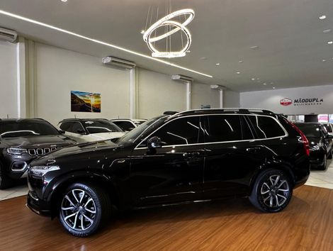 Volvo XC 90 D-5 MOMENTUM 2.0 235cv Diesel 5p