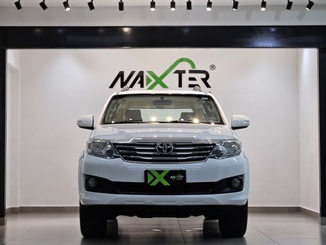 Toyota Hilux SW4 SR 4x2 2.7/ 2.7 Flex 16V Aut.
