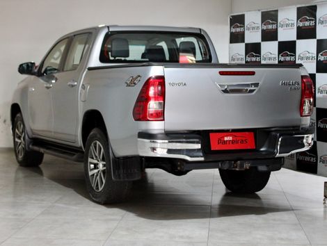 Toyota Hilux CD SRV 4x4 2.8 TDI Diesel Aut.