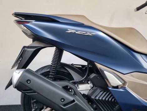 HONDA PCX 160 DLX