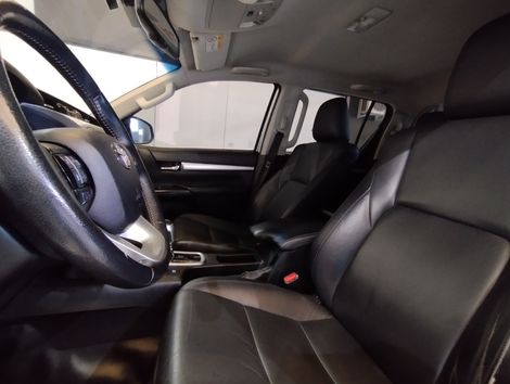 Toyota Hilux CD SRV 4x4 2.8 TDI Diesel Aut.