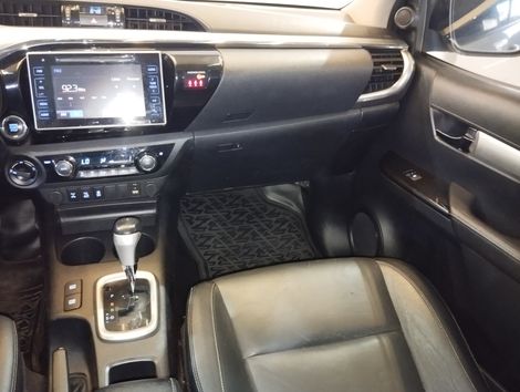 Toyota Hilux CD SRV 4x4 2.8 TDI Diesel Aut.