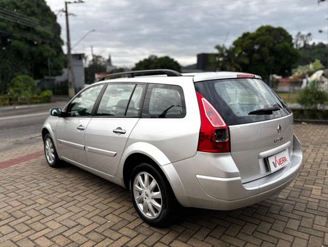 Renault Megane Grand Tour Dynam. Hi-Flex 1.6 16V