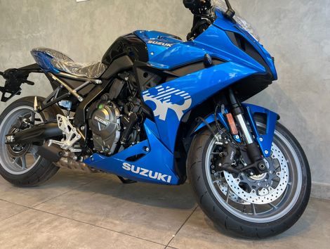SUZUKI GSX-8R