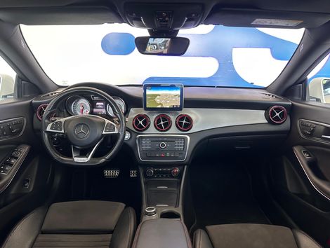 Mercedes CLA-250 Sport 4MATIC 2.0 16V 211cv Aut.