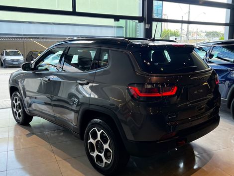 Jeep COMPASS TRAILHAWK TD350 2.0 4x4 Die. Aut