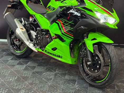 KAWASAKI NINJA 400