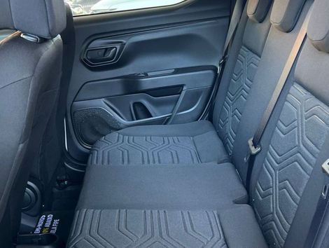 Fiat Strada Freedom 1.3 Flex 8V CD