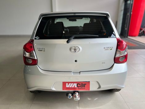 Toyota ETIOS X Plus 1.5 Flex 16V 5p Mec.