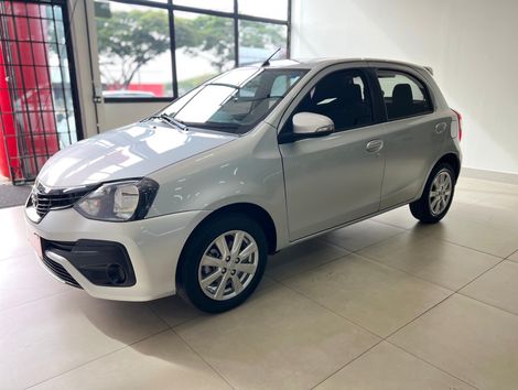 Toyota ETIOS X Plus 1.5 Flex 16V 5p Mec.